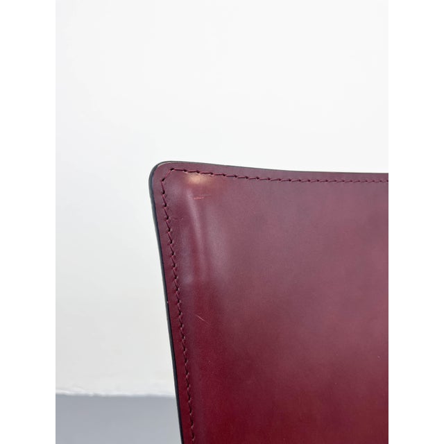 Maroon Leather Bar CAB 410 Stools in Bordeaux Red by Mario Bellini for Cassina, Set of 2 For Sale - Image 8 of 12