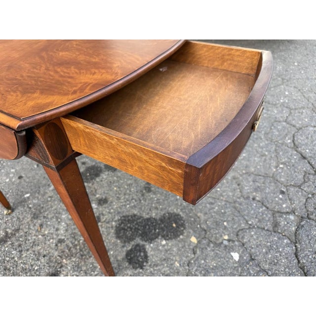 Vintage Federal-Style Burled Wood Pembroke Drop Leaf Side Table For Sale In Washington DC - Image 6 of 18