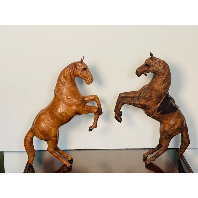 Shabby Chic 1950s Handsome Equestrian Pair of Leather Horse Sculptures For Sale - Image 3 of 9