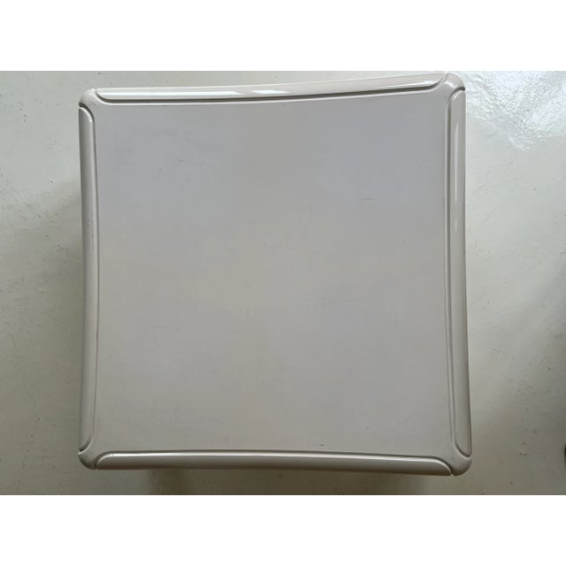 White Model 4984 Square Table in Moulded White Polyurethane by Gae Aulenti for Kartell, 1970s For Sale - Image 8 of 9