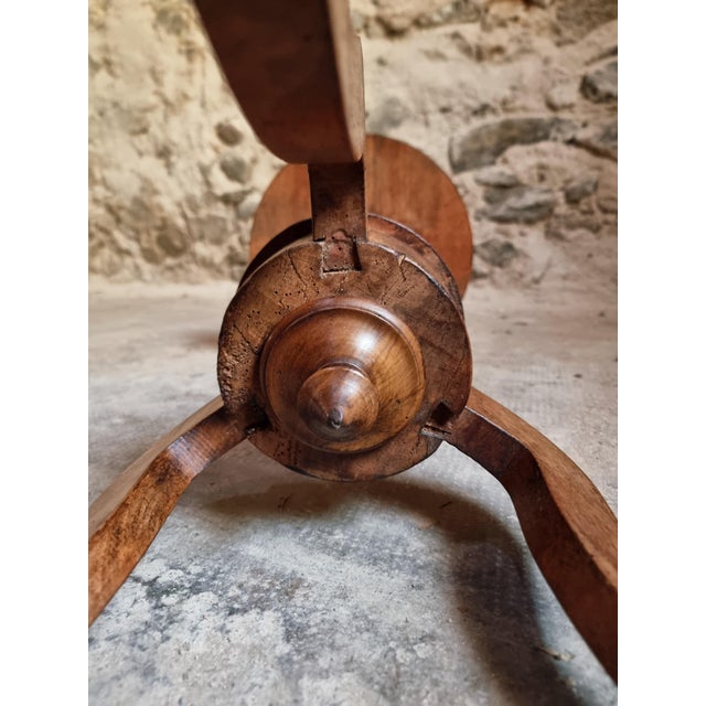 Antique Louis XVI Plant Stand in Walnut, 1900 For Sale - Image 14 of 18