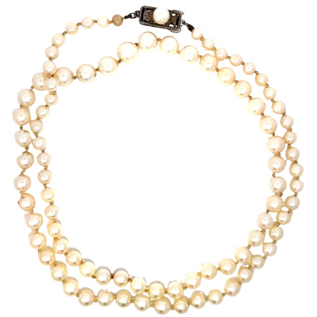 Modern Mikimoto Single-Strand Vintage Pearl Necklace With Sterling Silver Clasp For Sale - Image 3 of 4