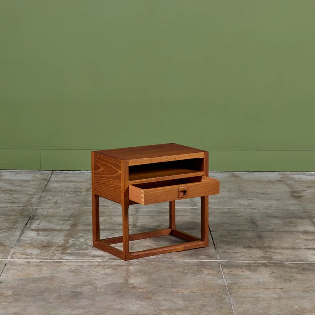 Mid-Century Modern Single Teak Nightstand by Aksel Kjersgaard For Sale - Image 3 of 15