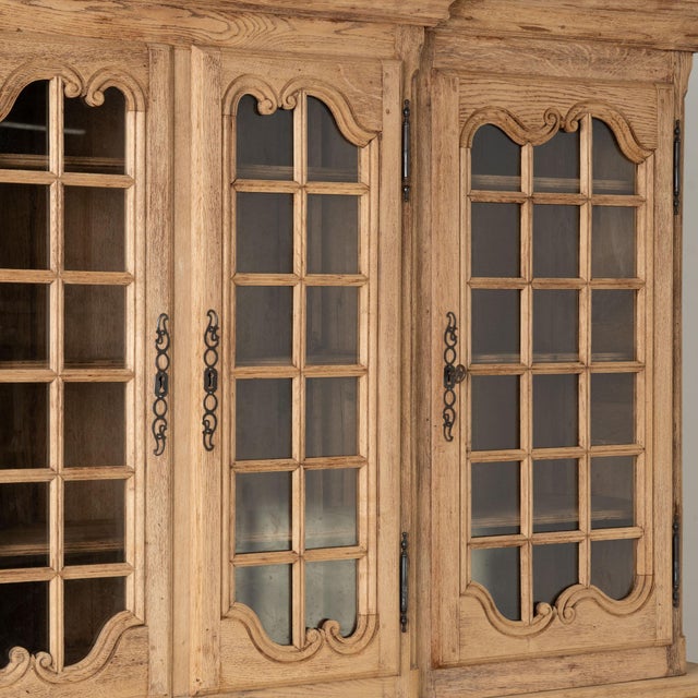 Wood 20th Century Bleached Oak Large French Bookcase Display Cabinet For Sale - Image 7 of 15