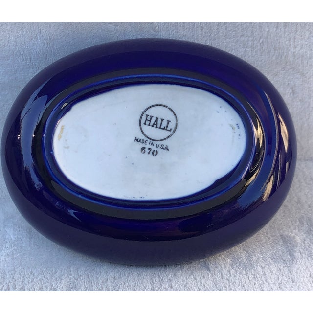 1950s Vintage Hall China Company Cobalt Ashtray With Integrated Matchbook Holder and Cigarette Rest For Sale - Image 5 of 7