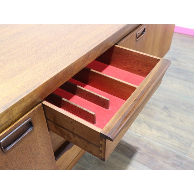 1960s Mid Century Modern Vintage Teak Sideboard Credenza in the Style of Greaves and Thomas For Sale In Greensboro - Image 6 of 14