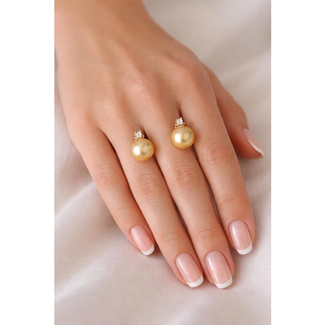 Early 21st Century 18k Gold Stud Earrings With Golden South Sea Pearls and Diamond Accents, Pair For Sale - Image 5 of 11