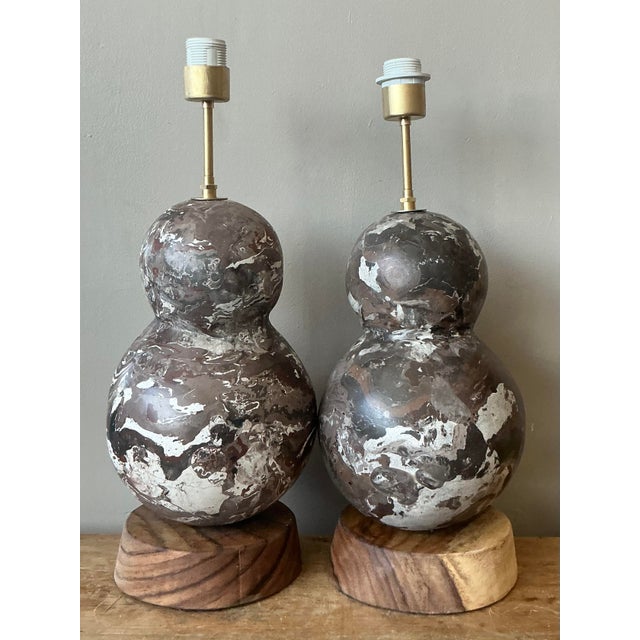 Late 20th Century Vintage Boho Artisanal Scagliola Pigmented Plaster Gourd Lamps - A Pair For Sale - Image 5 of 7