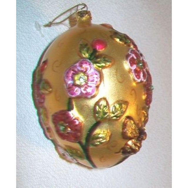 Victorian Vintage Blown Glass Gold Egg Ornament For Sale - Image 3 of 4