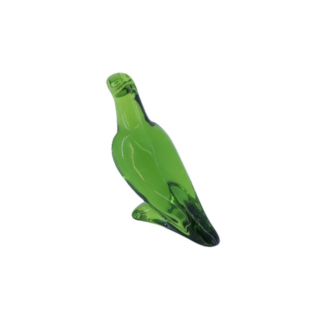 Glass 1980s Baccarat Emeral Green Crystal Parrot Figurine For Sale - Image 7 of 8
