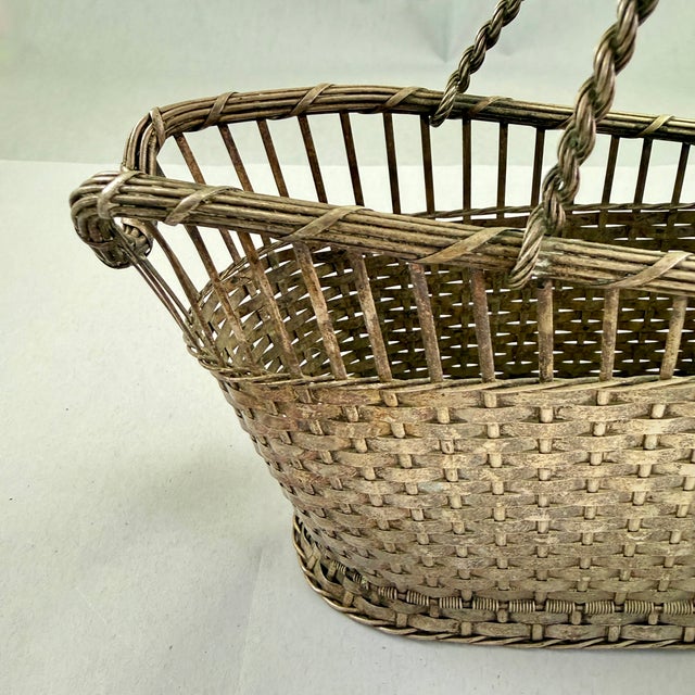 French Woven Silver Metal Wine Bottle Carrier and Server - 1930s For Sale - Image 14 of 17