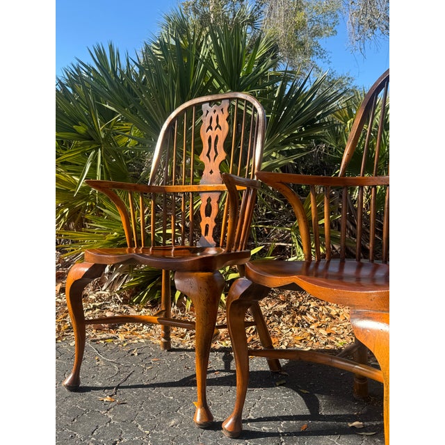 Pair of Antique English Windsor Armchairs With Cabriole Legs & Hand Carved Splat – Beautiful Patina For Sale - Image 4 of 10