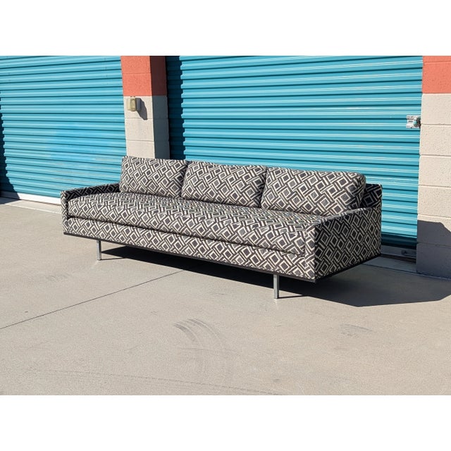 Milo Baughman Mid Century Low Profile Sofa in the Manner of Milo Baughman For Sale - Image 4 of 12