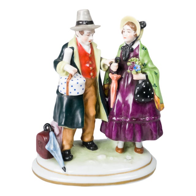 Traveling Couple Figurine from Capodimonte For Sale