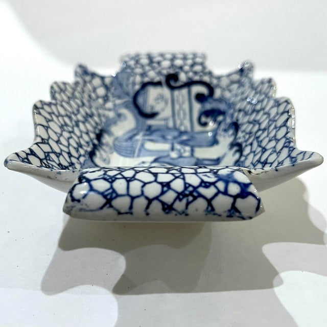 Blue Rare 1920's Blue & White Adams Chinese Bird With People Scalloped Pickle Dish For Sale - Image 8 of 10