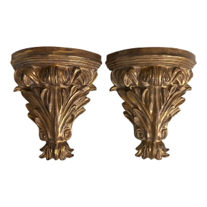 Pair of Traditional Vintage Antiques Gold Acanthus Wall Brackets or Shelves