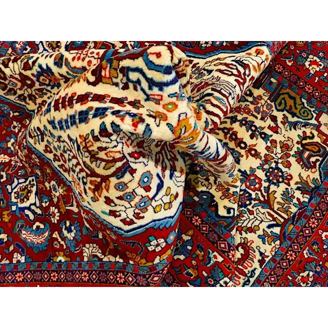 1950s Vintage Sarough Ghiasabad Mihrab Rug, 1950s For Sale - Image 5 of 12