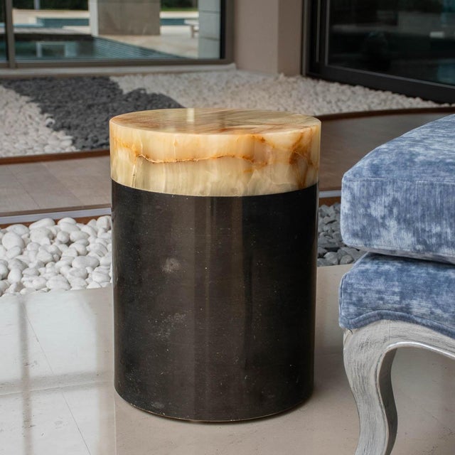Round Black Marble and Onyx Side Table by Forzini For Sale - Image 4 of 9