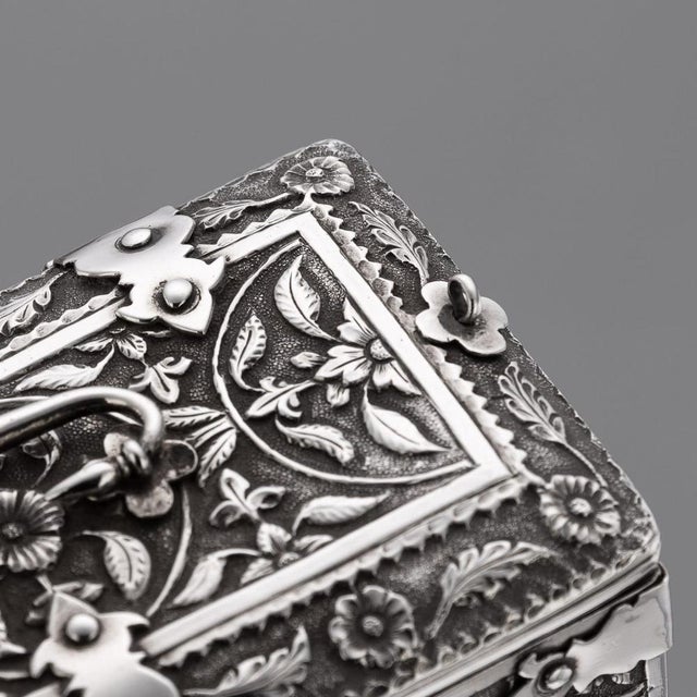 Antique Indian Madras Silver Casket, 1890 For Sale - Image 13 of 18