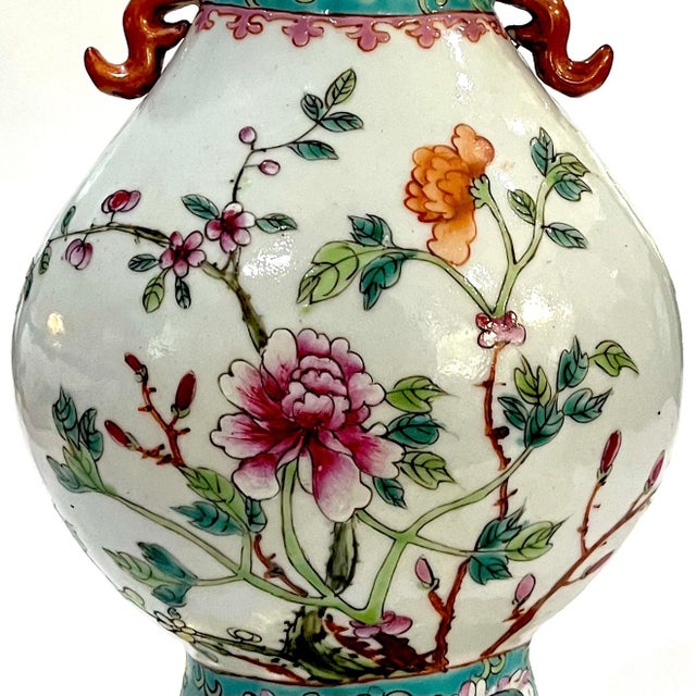 1920s Chinese Famille Rose Porcelain Vase Table Lamp - Newly Rewired - Shade Included For Sale - Image 4 of 12