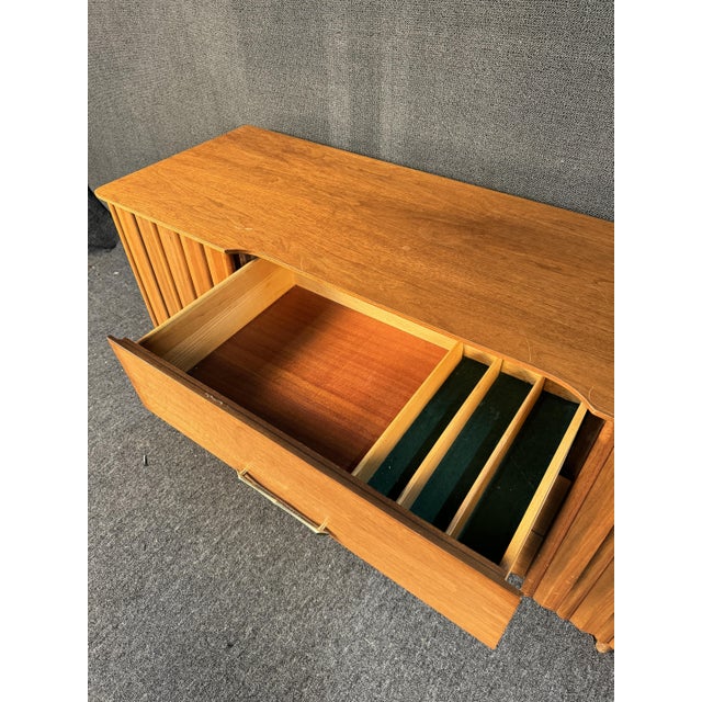 Wood Mid 20th Century Vintage Mid-Century Walnut Sideboard by United Furniture For Sale - Image 7 of 12