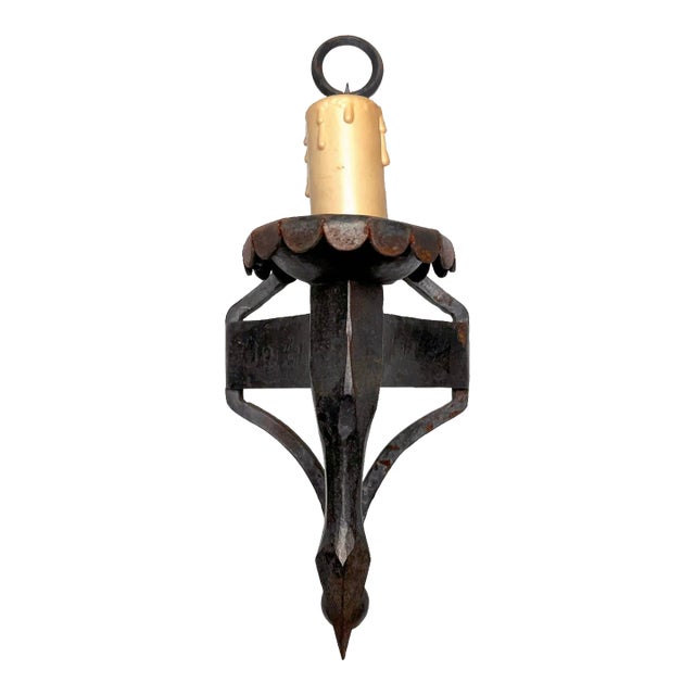 Late 19th Century Forged Iron Sconce With Scalloped Bobeche For Sale