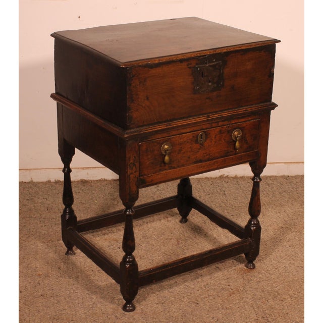 17th Century Oak Bible Chest For Sale - Image 4 of 12