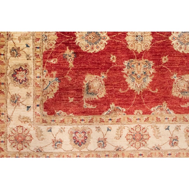 Middle Eastern Rug in Wool For Sale - Image 6 of 10