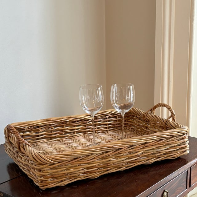 Large French Country-Style Handwoven Wicker Basket Tray For Sale - Image 4 of 12