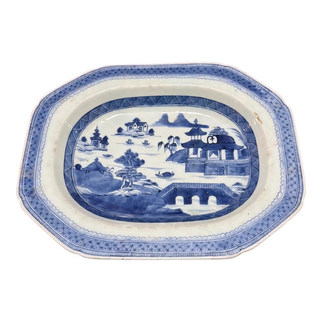 Antique Chinese Blue and White Canton Porcelain Deep Platter, Circa 1830s For Sale
