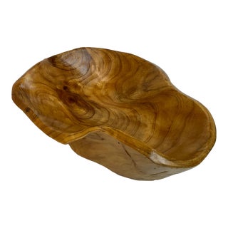 1970s Americana Folk Art Hand Carved Live Edge Wood Bowl. For Sale