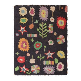 Antique Hooked Rug in Black With Polychromatic All Over Patterns | Rug & Kilim For Sale