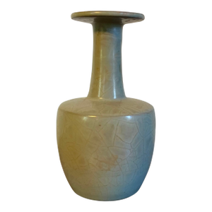 Chinese Celadon Crackle Glaze Mallet Shape Vase - Early 20th Century in the Style of Song Dynasty Imperial Ceramics