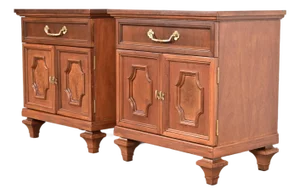 Thomasville French Regency Louis XVI Carved Mahogany and Burl Wood Nightstands, Newly Refinished
