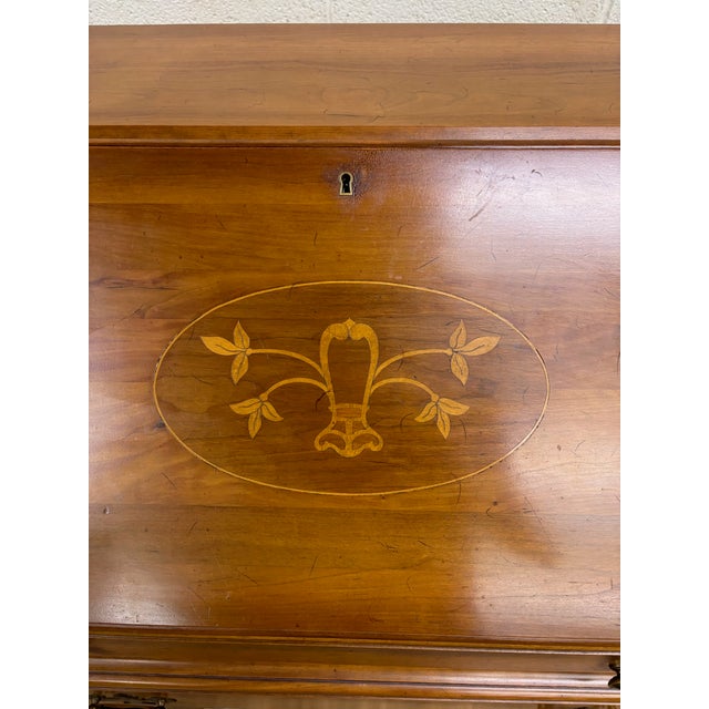 Brown Vintage Davis Cabinet Co Chippendale Queen Anne Style Slant Front Secretary Desk For Sale - Image 8 of 16