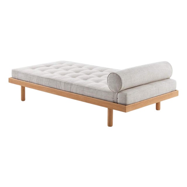 LC35 Maison du Brésil Daybed by Charlotte Perriand for Cassina For Sale