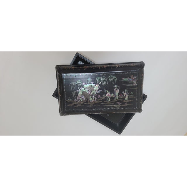 18th Century Black Lacquer Box With Mothe of Pearl Inlay - 18th Century For Sale - Image 5 of 14