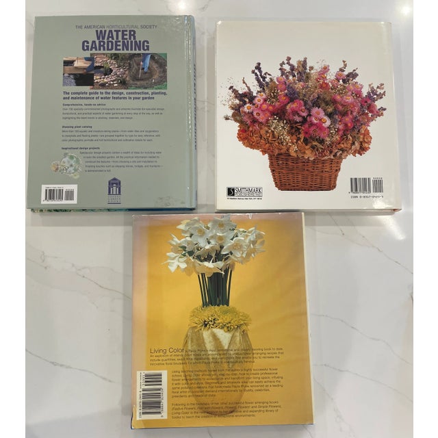 Vintage Book Stack - Gardening & Flower Arranging Books 1990-2005 For Sale In Philadelphia - Image 6 of 9