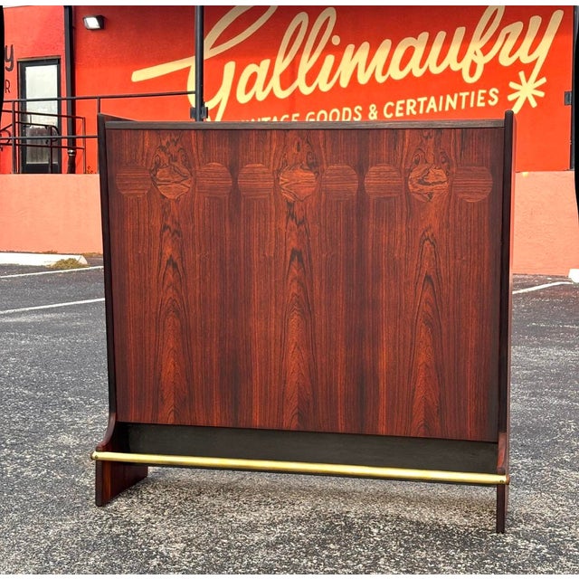Rosewood Bar Cabinet by Johannes Andersen Denmark, 1960s Beautiful freestanding rosewood bar, model #SK661 by Johannes...