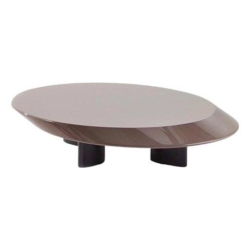 Low Accordo Table in Brown Lacquered Wood by Charlotte Perriand for Cassina For Sale