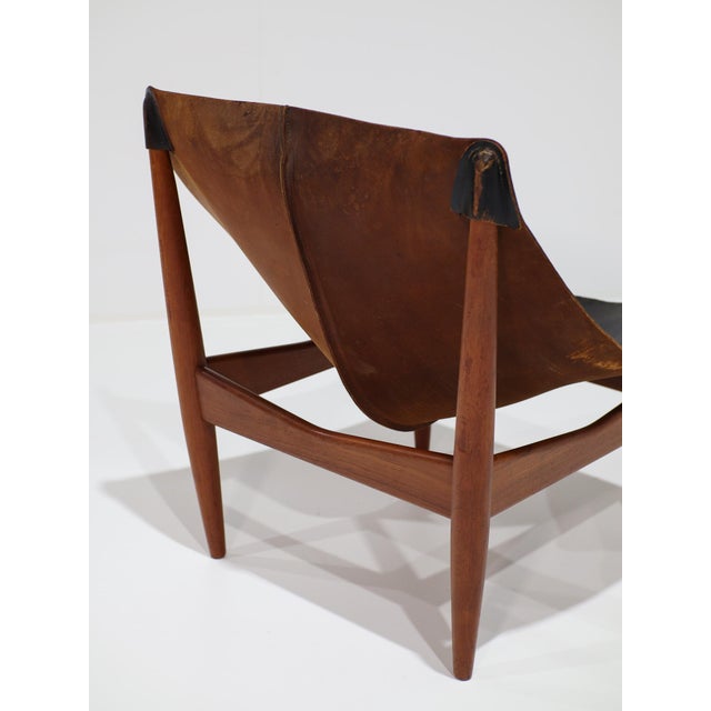 Vintage 272 Lounge Chair in Black Leather and Teak by Illum Wikkelsø, Denmark, 1960s For Sale - Image 10 of 17