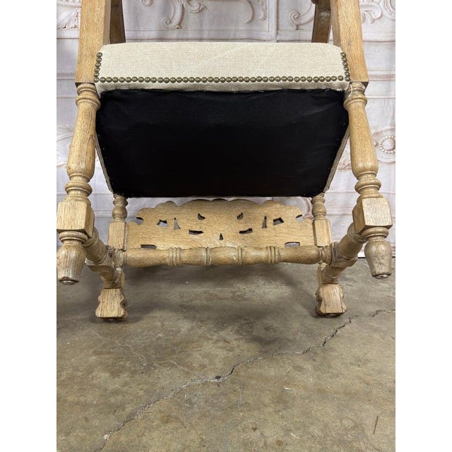 Pair of Exceptional Spanish Baroque Throne Armchairs With Hand-Carved Lion Heads For Sale - Image 10 of 18