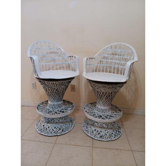 Mid Century Modern Spun Fiberglass Swivel Stools White Set of 2 For Sale - Image 4 of 8