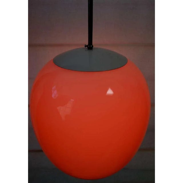 There's nothing sweeter than the simplicity of this egg form pendant! Being the lover of color that I am I added an orange...