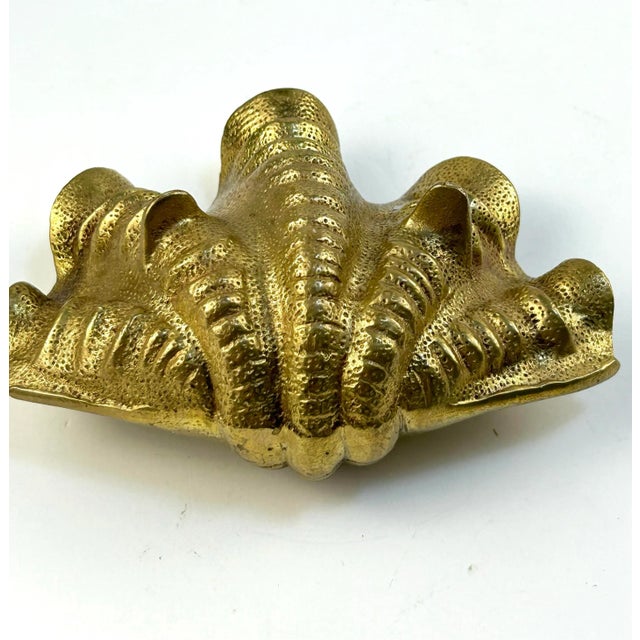Vintage Brass Clamshell Dish – Hollywood Regency Seashell Catchall Bowl For Sale - Image 9 of 11