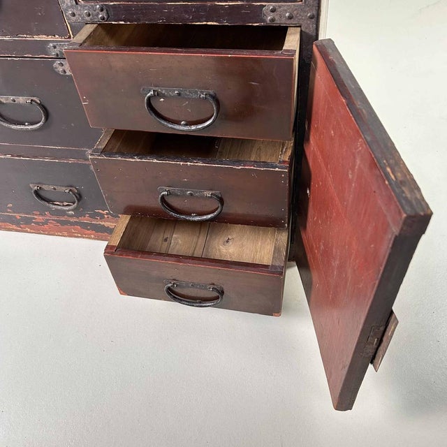 Black Meiji Period Japanese Traditional Tansu Drawer Cabinet, 1890s For Sale - Image 8 of 17