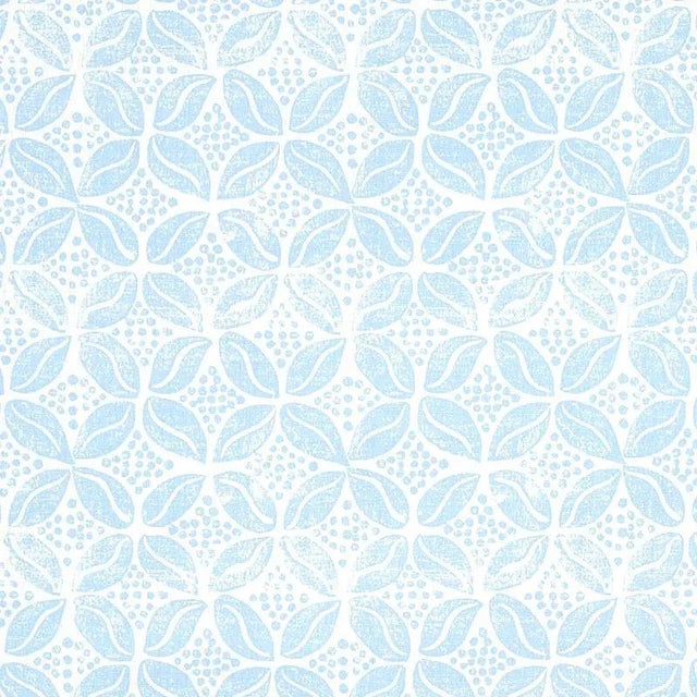 Sample - Schumacher X Molly Mahon Coffee Bean Fabric in Sky For Sale