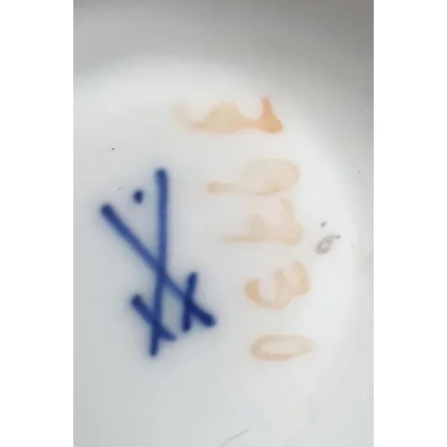 Meissen Neorococo Porcelain Vase With Figural Decoration, Hand-Painted. For Sale - Image 9 of 9