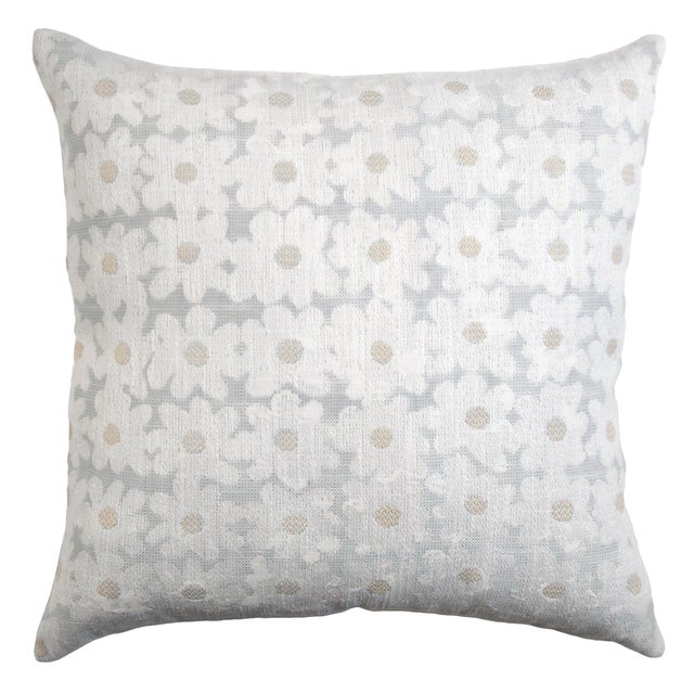 Contemporary Kevin O'Brien Daisy Shell 22" Performance Pillow For Sale - Image 3 of 3
