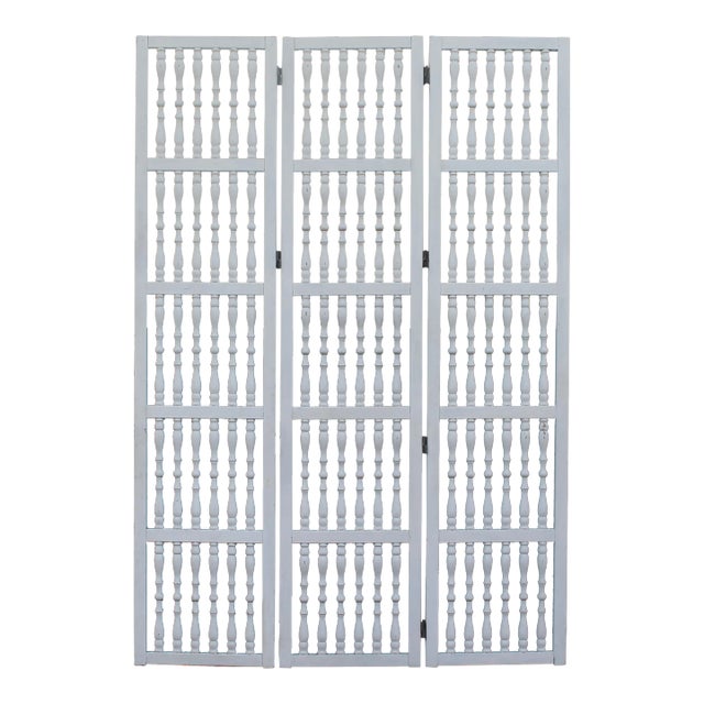 1950's Vintage White Turned Wood Room Divider Screen For Sale